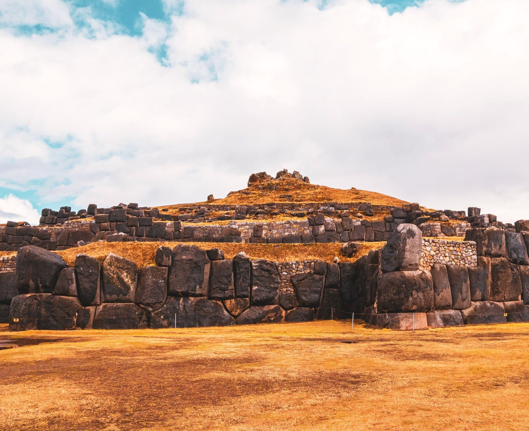 Muros incas de Sacsayhuamán en Cusco